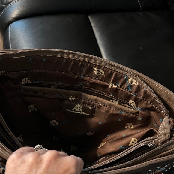 Brown Embroidered Skull Concealed Carry Purse - Picture 7 of 9